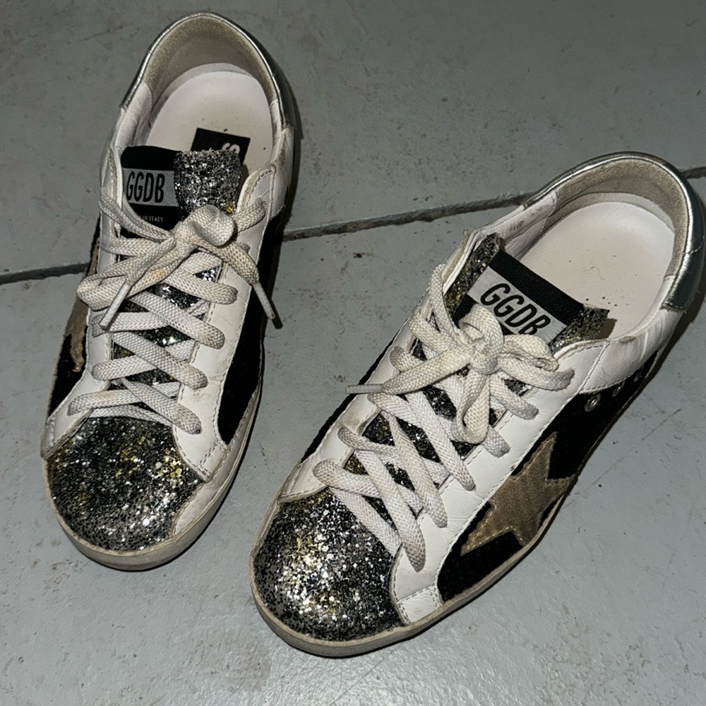 Golden goose size 6